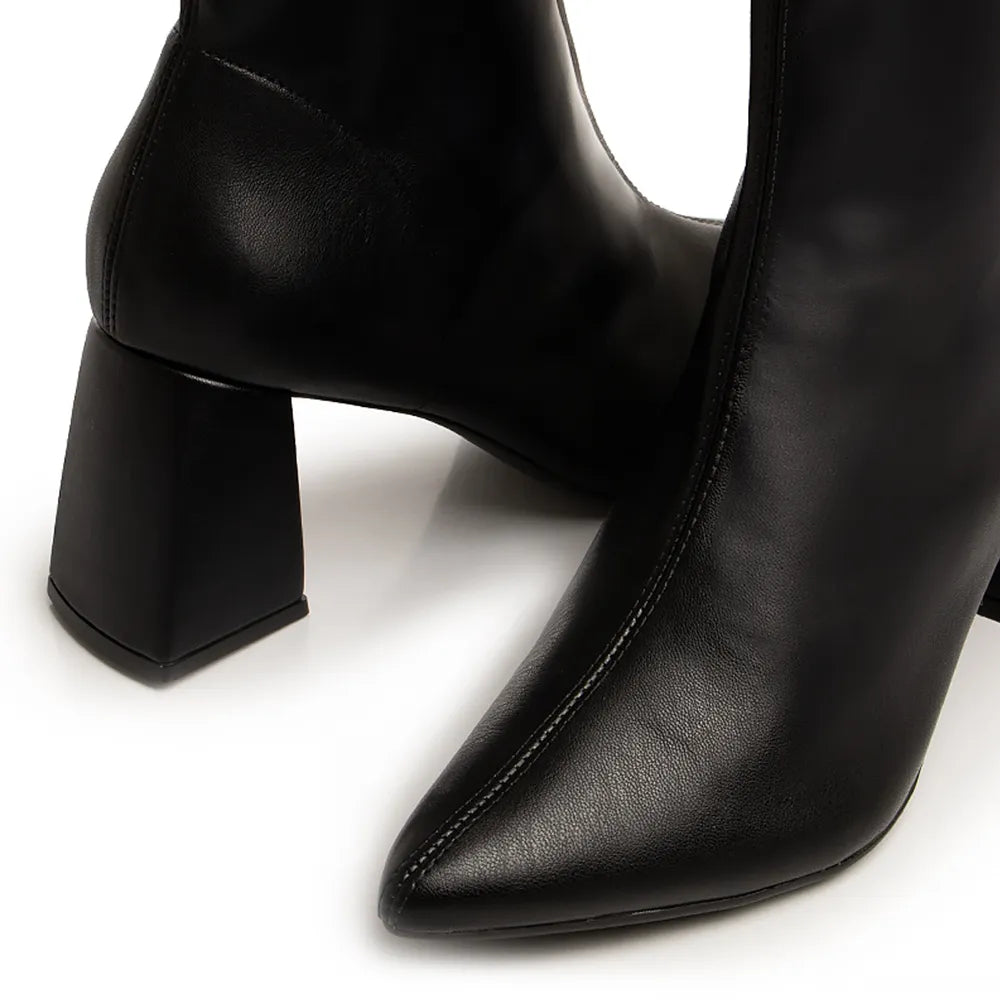 Black Easy Fit Ankle Boot