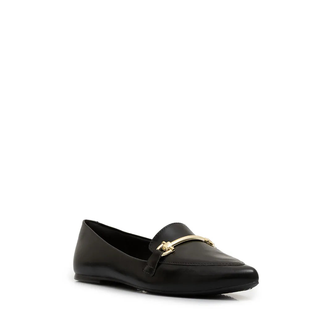 Black Pointed-Toe Bridão Loafer