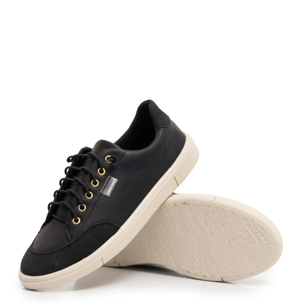 Comfortable black sneakers with eyelets