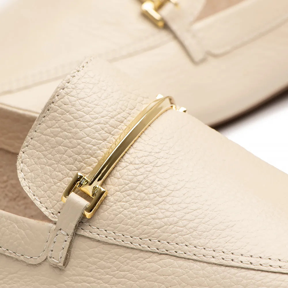 Off White Leather Bridão Loafer