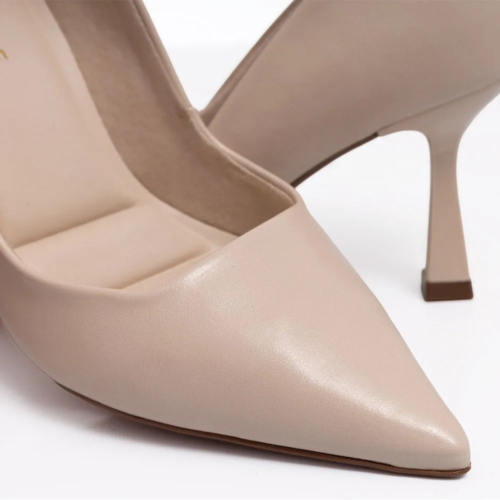 Off White Comfort Pump