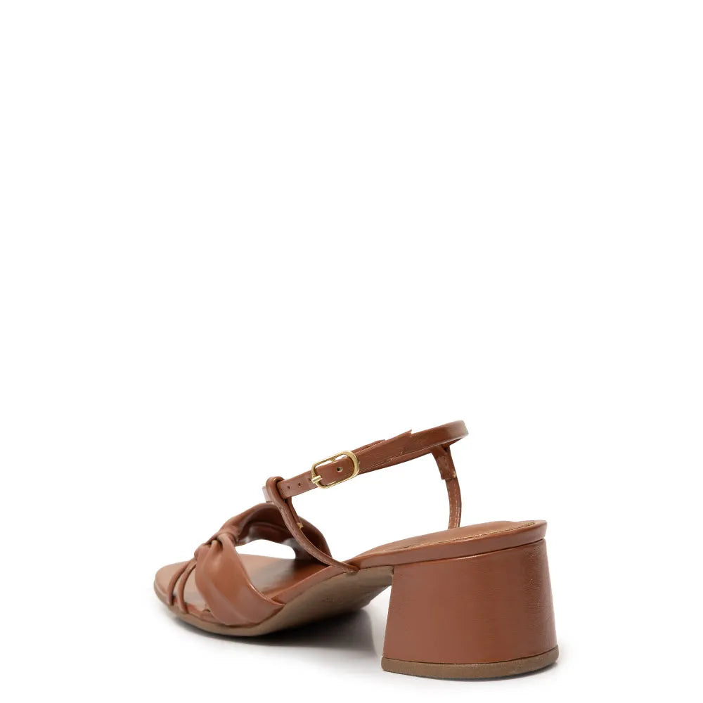 Caramelo Low Heel Sandal